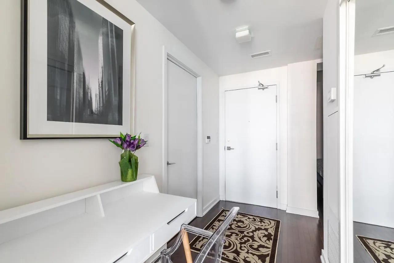 Apartment Stylish 1Br Condo - Cn Tower View, Entertainment District-Downtown Toronto