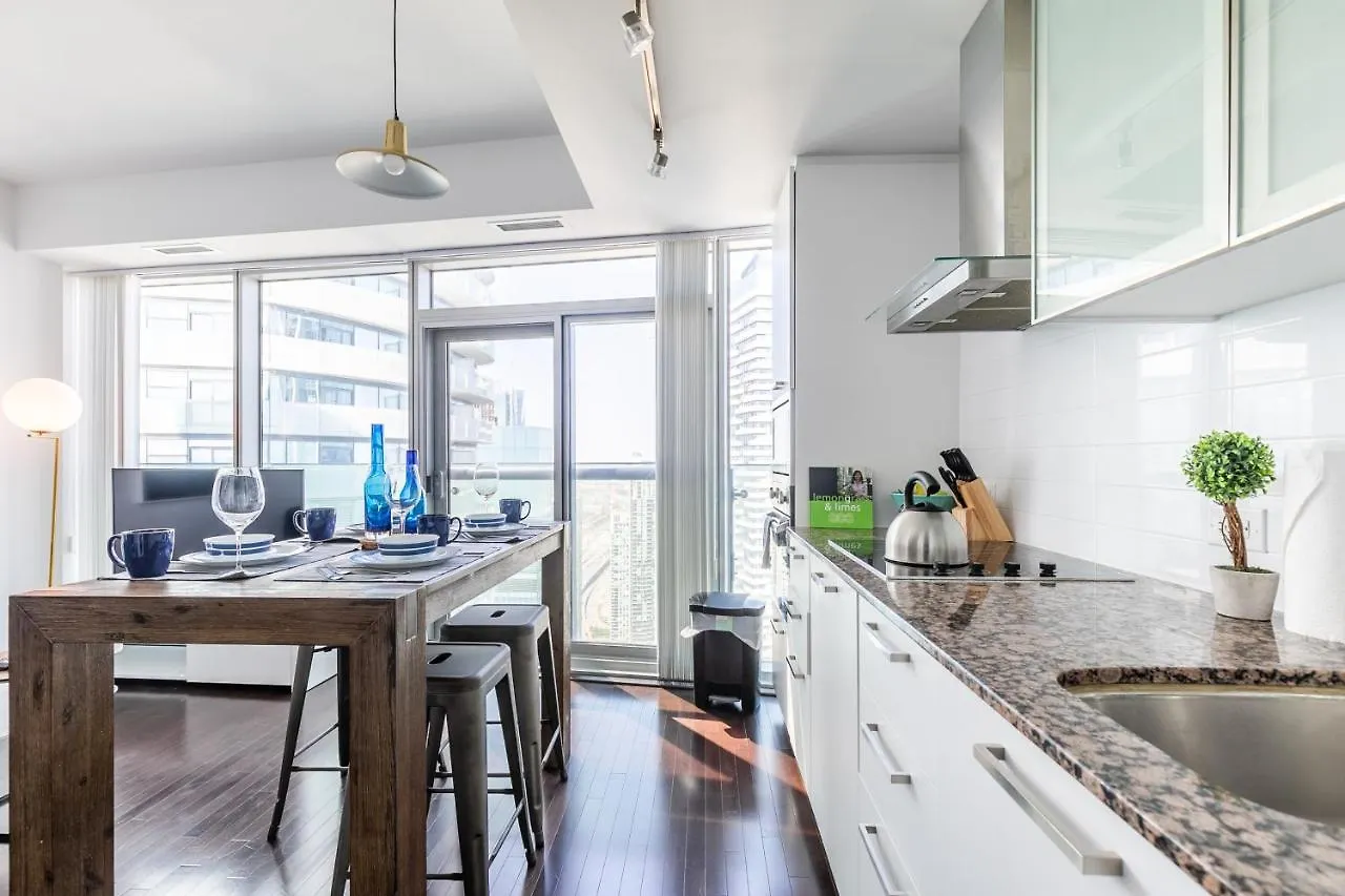 Apartment Stylish 1Br Condo - Cn Tower View, Entertainment District-Downtown Toronto Canada