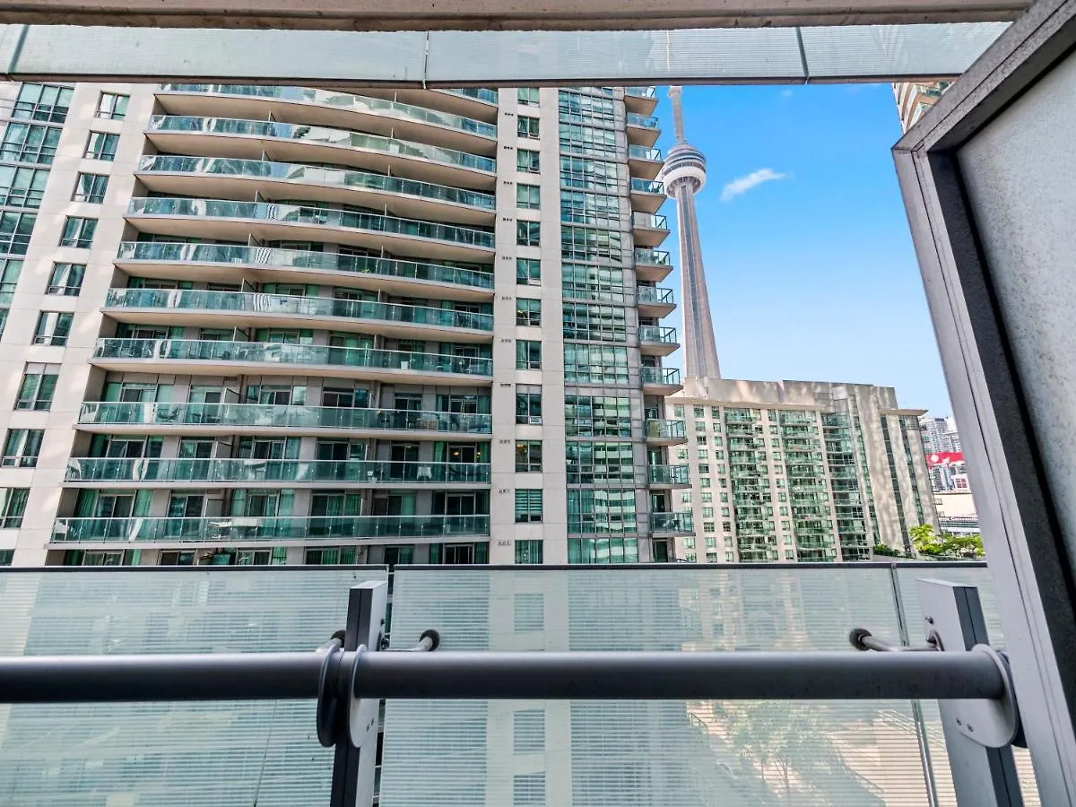 Stylish 1Br Condo - Cn Tower View, Entertainment District-Downtown Toronto 0*,