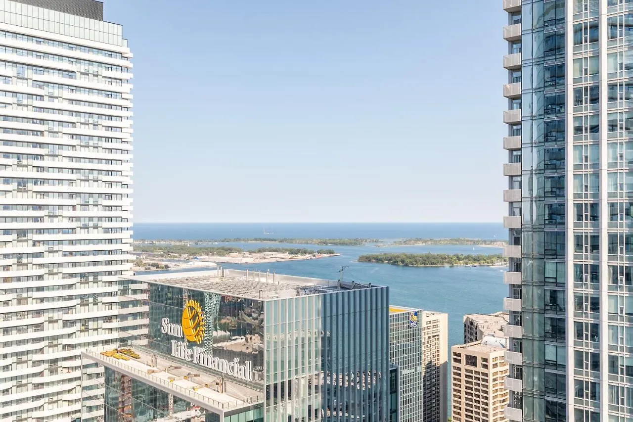 Stylish 1Br Condo - Cn Tower View, Entertainment District-Downtown Toronto Lägenhet